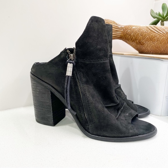 Dolce Vita Black Suede Lennox Women’s Ankle Boots Heels sz 8.5 - Picture 1 of 7
